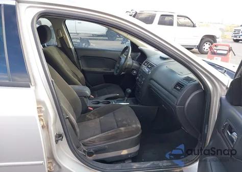 2008 Ford Fusion Se z USA, uszkodzony, nr VIN 3FAHP07Z18R137596